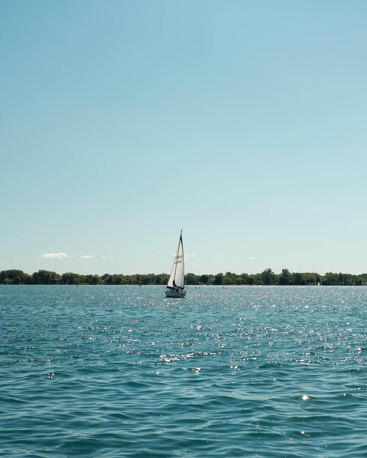 Rep Your Lake - Great Lakes Girls, Ltd.