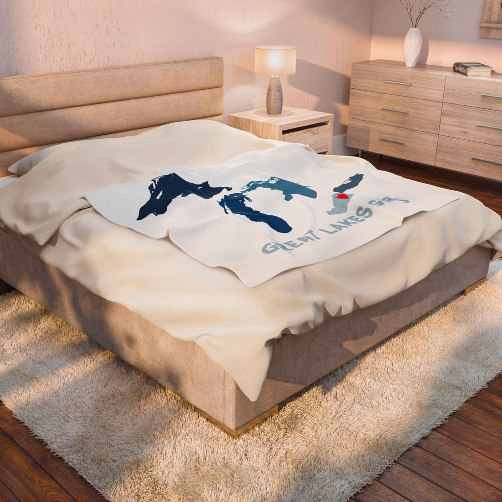 Lake Erie Heart & Map Cozy Throw - Velveteen Plush Blanket